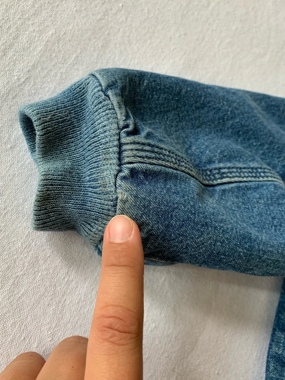 Carhartt Vintage Blanket Lined Blue Jean Denim Kid’s Hooded Jacket Chore Coat 3T